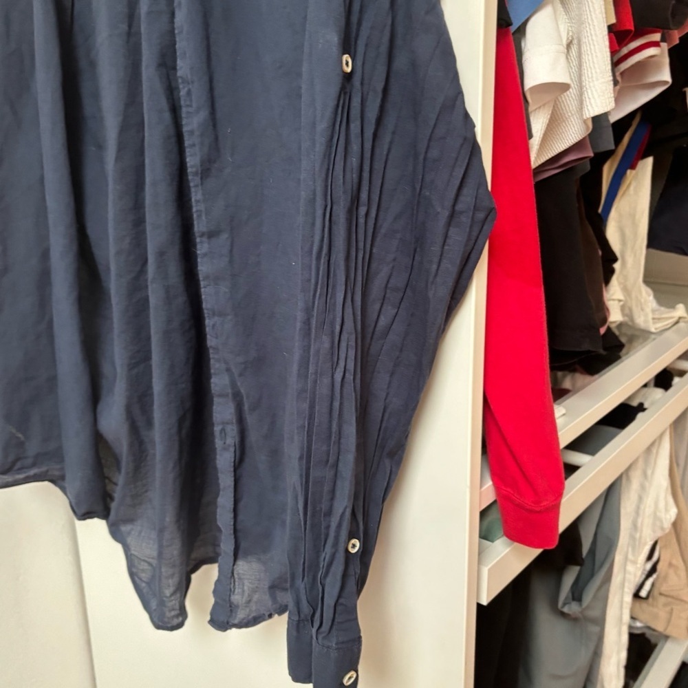 Zara Men's Navy Button Up - Picture 2 of 4